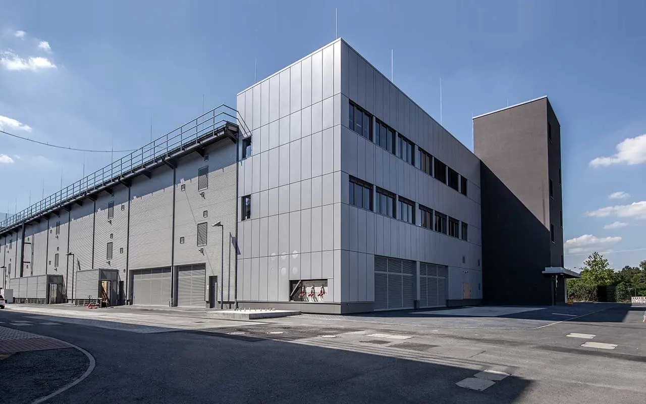 Skylink-Krise & NTT Umzug